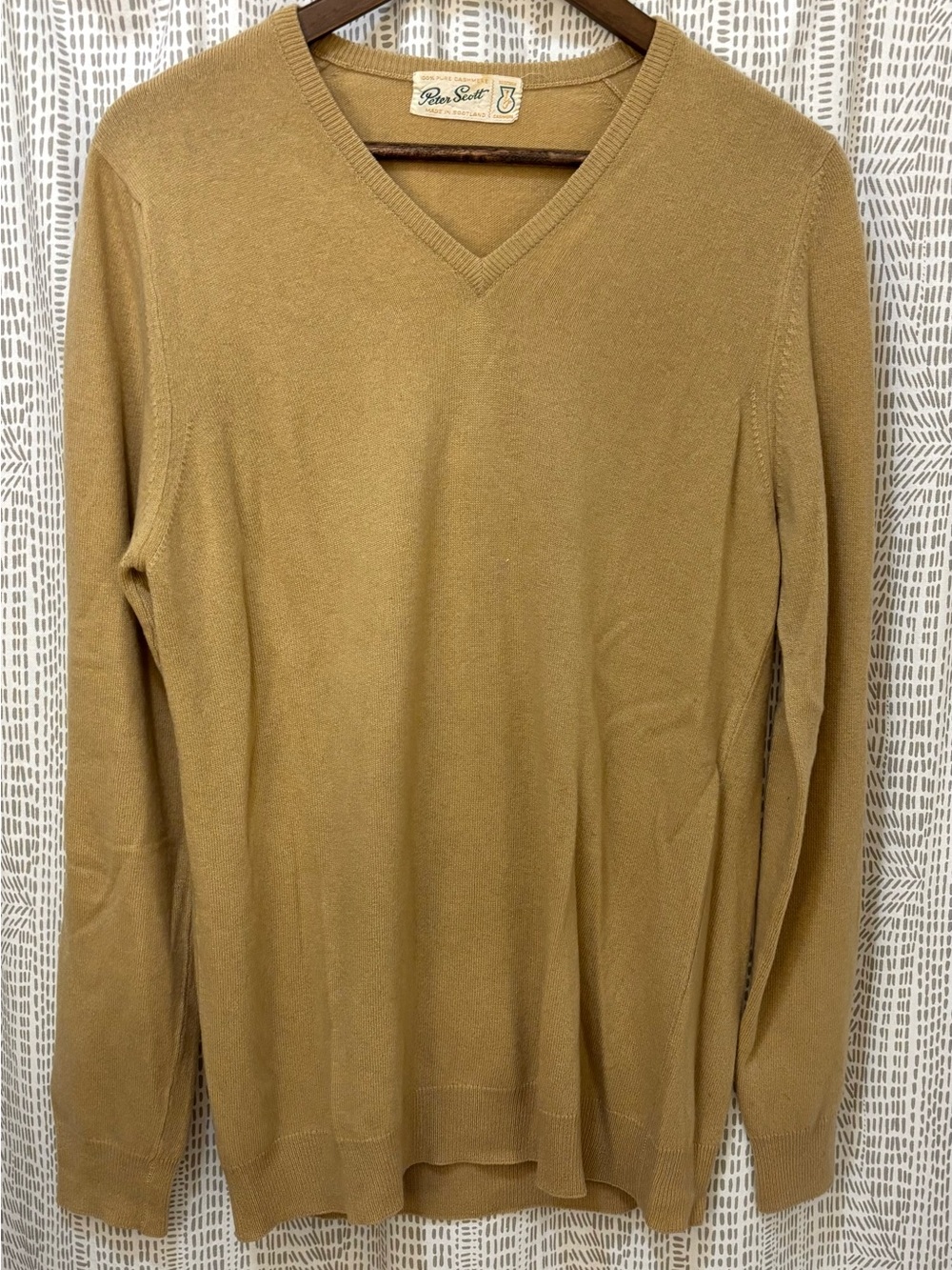 Cashmere v-neck sweater